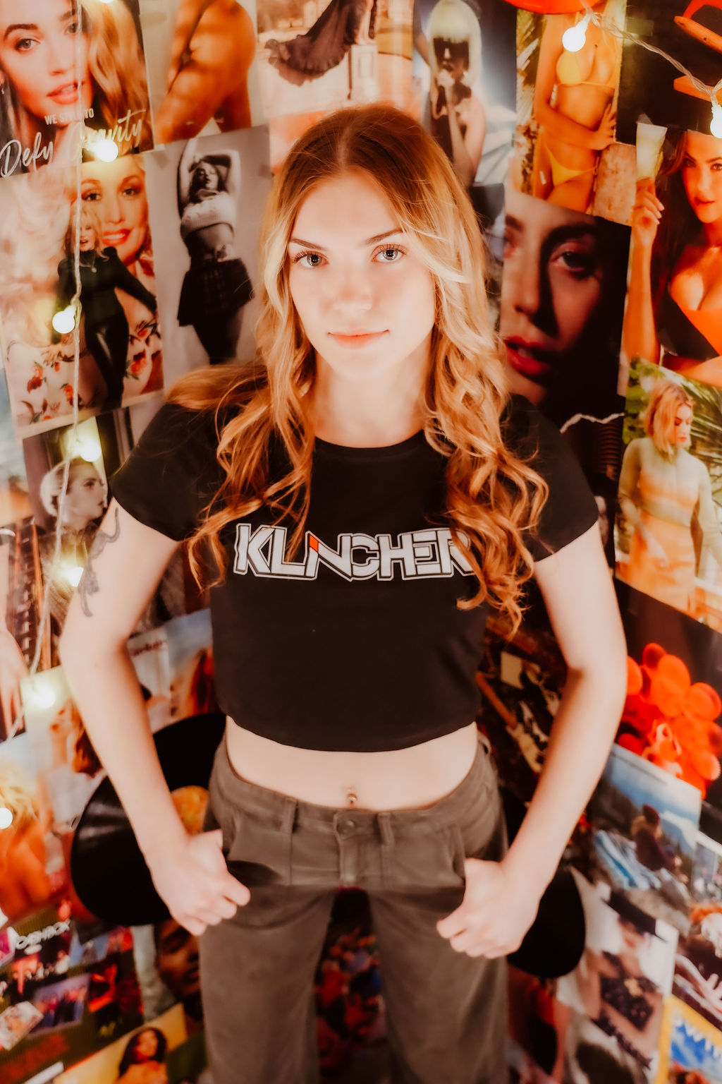 Black Crop Top T-Shirt with Klincher Logo - Image 6